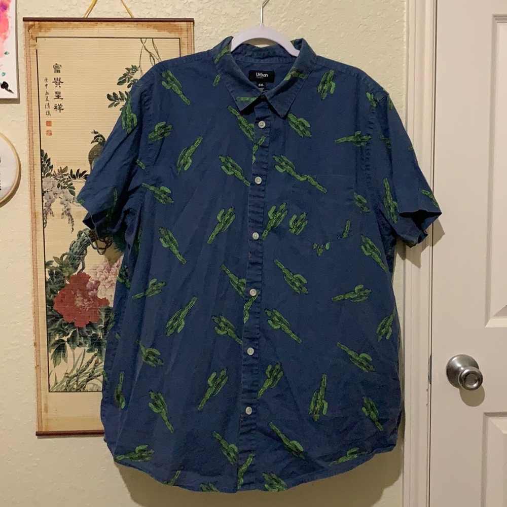 Urban Pipeline Casual Button-Up (Cactus/Navy)